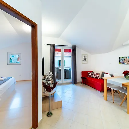 Apartment Pijaceta Rab Town