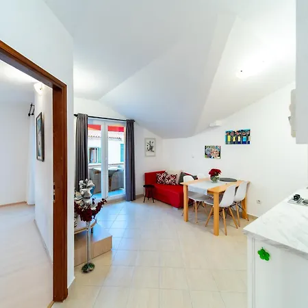 Apartament Pijaceta Rab Town