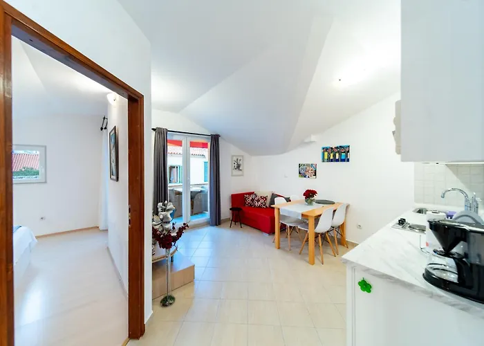 Appartamento Pijaceta Rab Town